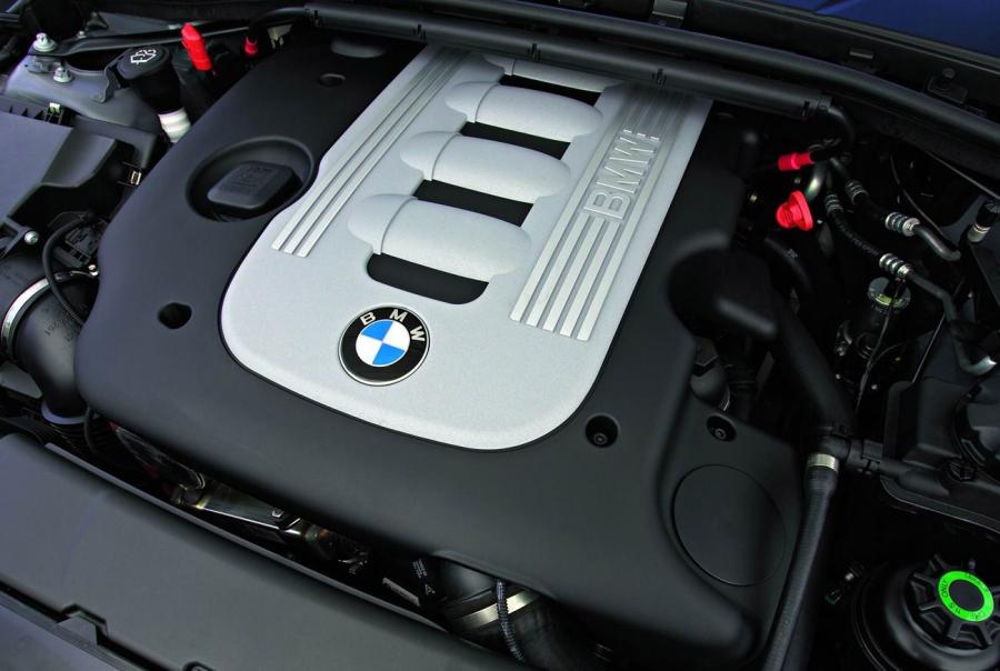  BMW 3-Series 2008 года  (фото 8 из 34)